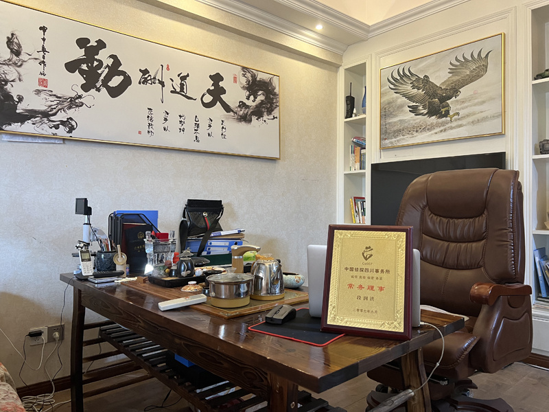 江夏区取证公司解析婚内出轨对家庭的影响